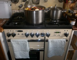 Another vat of apples on my new pride & joy...